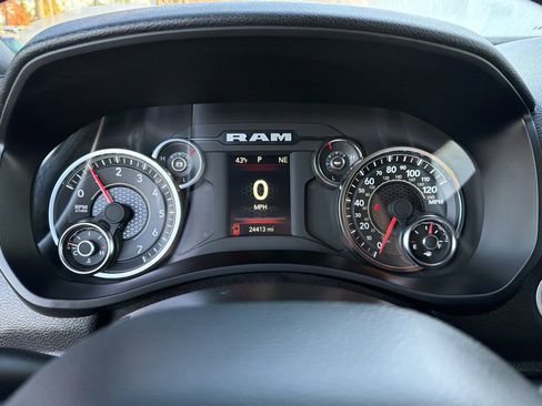 Used 2024 RAM 2500 Big Horn w/ Bed Utility Group image 28