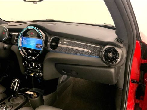 Used 2024 MINI Cooper SE FWD image 23
