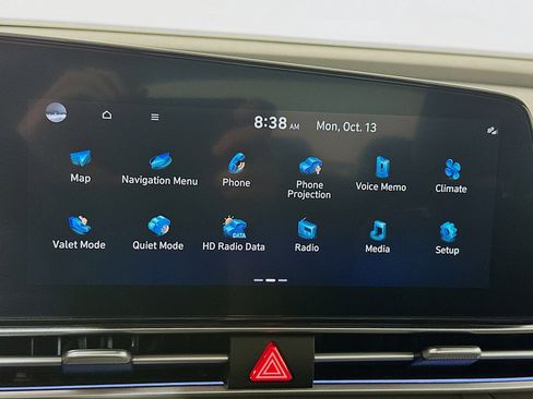 Certified 2024 Hyundai Elantra SEL image 15