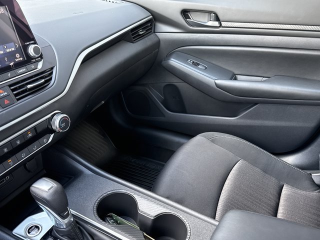 Certified 2025 Nissan Altima 2.5 S FWD image 16