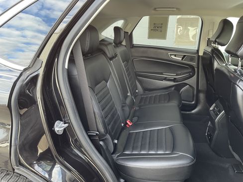 Used 2024 Ford Edge SEL w/ Convenience Package image 26