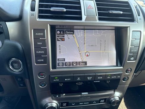 Used 2021 Lexus GX 460 Premium w/ Premium Package AWD/4WD image 4