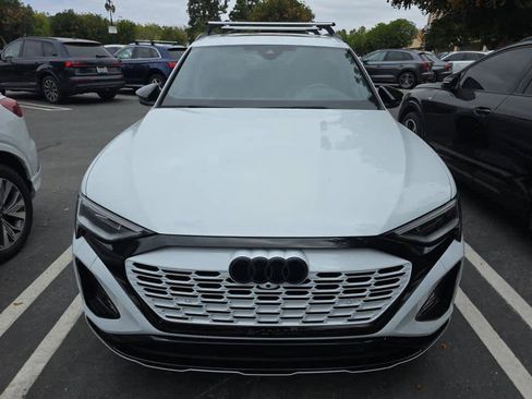Used 2024 Audi Q8 e-tron Prestige AWD/4WD image 2