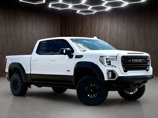 Used 2021 GMC Sierra 1500 AT4 w/ AT4 Premium Package AWD/4WD video 1