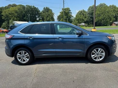 Used 2018 Ford Edge SEL w/ Equipment Group 201A AWD/4WD image 11