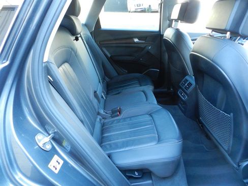 Used 2023 Audi Q5 2.0T Premium Plus w/ Premium Plus Package AWD/4WD image 20