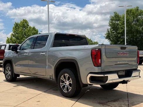 Used 2025 GMC Sierra 1500 SLT AWD/4WD image 22
