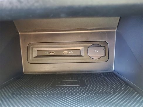 Used 2021 Volkswagen Atlas SE w/ Panoramic Sunroof Package image 21