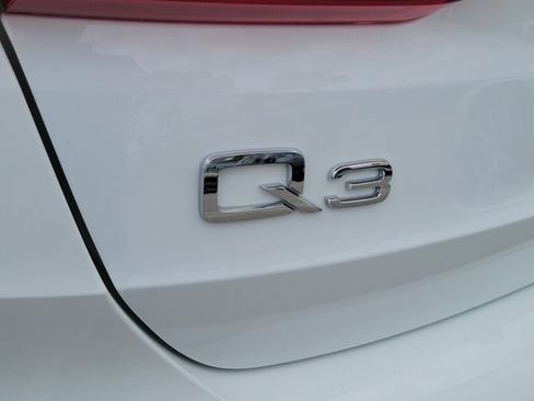 Used 2023 Audi Q3 2.0T Premium AWD/4WD image 23