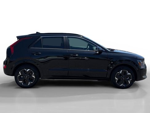 Used 2024 Kia Niro Wind FWD image 6