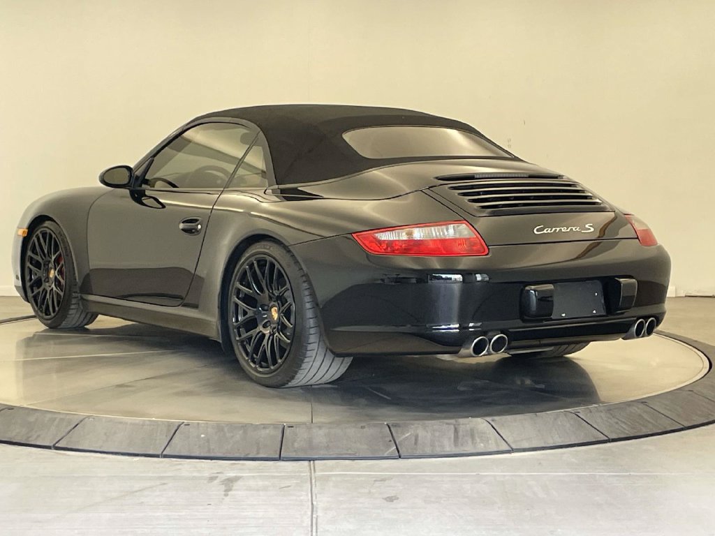 Used 2006 Porsche 911 Carrera S RWD image 3