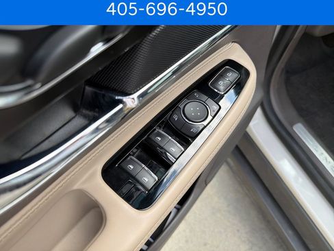 Used 2021 Lincoln Corsair Reserve w/ Equipment Group 201A AWD/4WD image 14