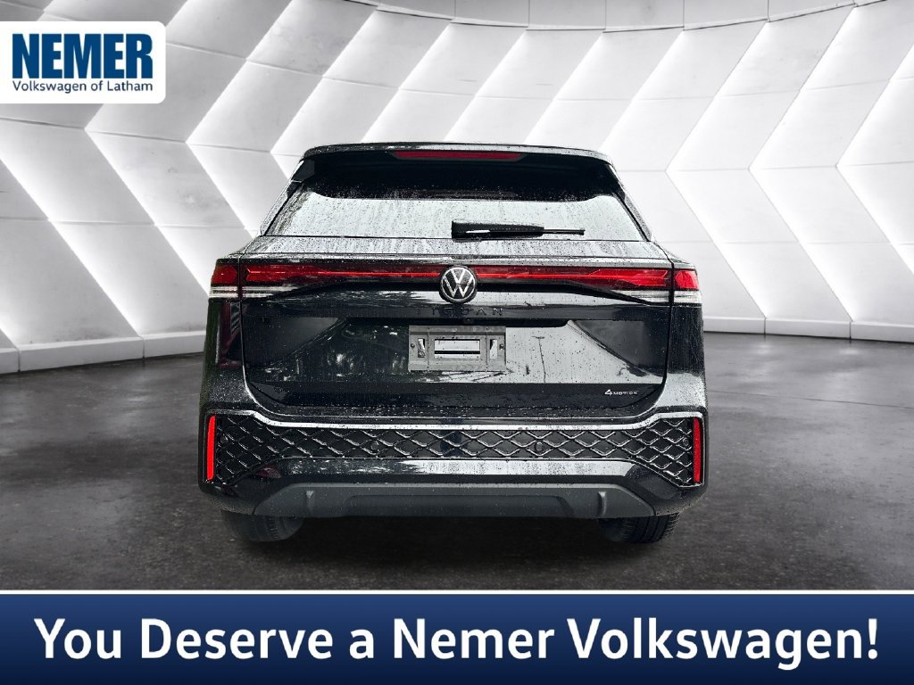 New 2026 Volkswagen Tiguan SE R-Line AWD/4WD image 3