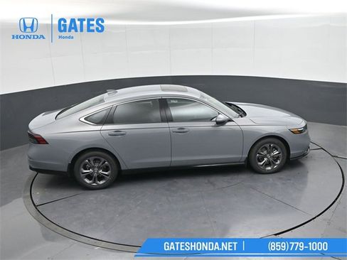 New 2025 Honda Accord EX-L image 40