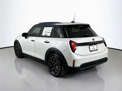 Used 2025 MINI Cooper S FWD image 6