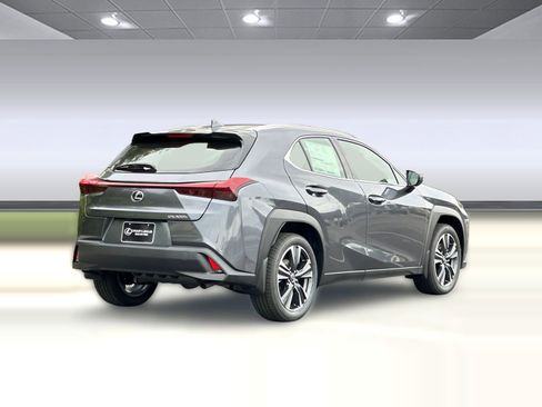 New 2025 Lexus UX 300h FWD image 8