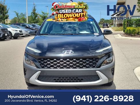 Certified 2023 Hyundai Kona SEL FWD image 3