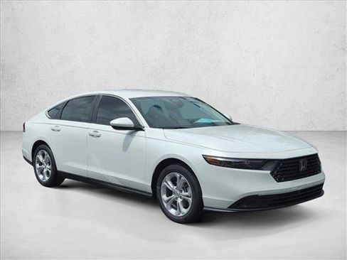 New 2026 Honda Accord LX image 7