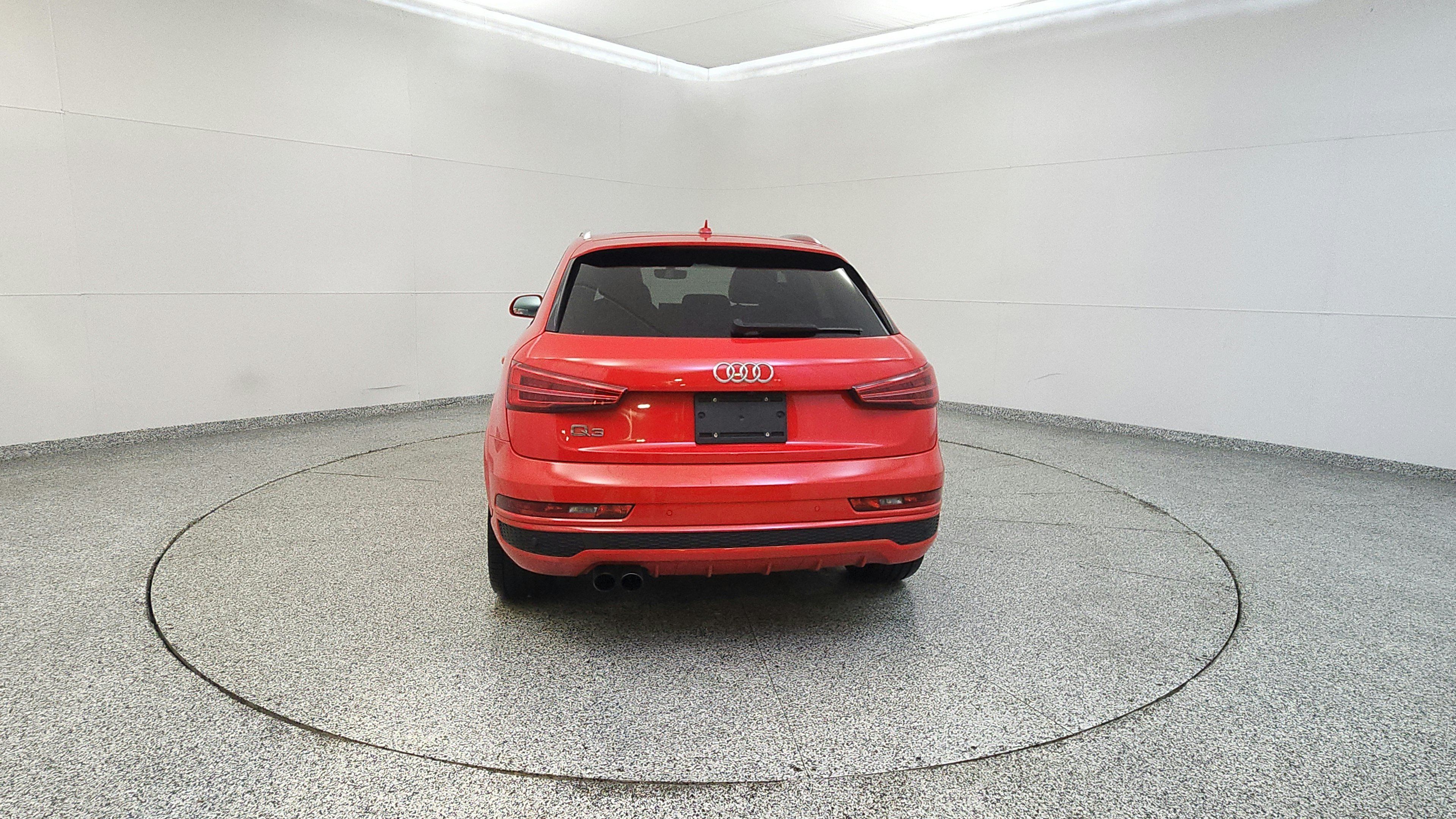 Used 2018 Audi Q3 2.0T Premium FWD image 4