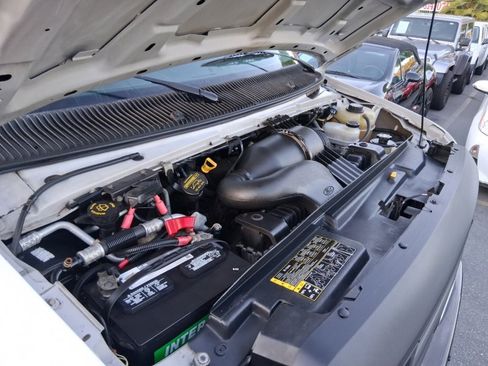 Used 2013 Ford E-150 and Econoline 150 image 21