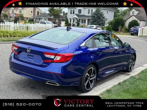 Used 2022 Honda Accord Sport image 4