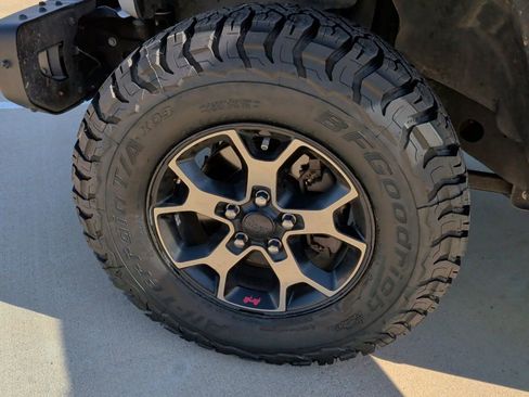 Used 2018 Jeep Wrangler Unlimited Rubicon image 49