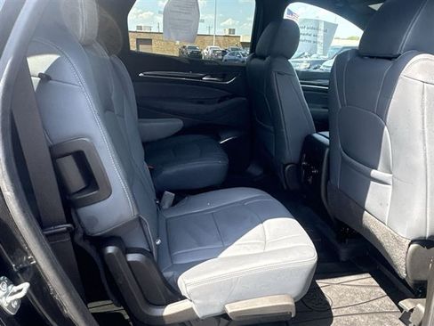 Used 2024 Buick Enclave Essence w/ Experience Buick Package AWD/4WD image 26