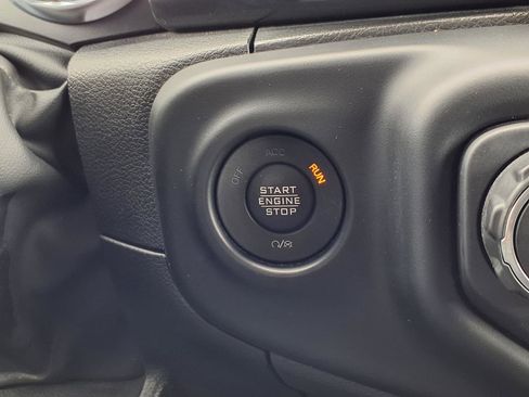 Used 2023 Jeep Wrangler Unlimited Sport AWD/4WD image 13