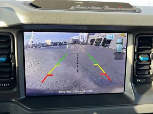Used 2024 Ford Bronco Black Diamond AWD/4WD image 28
