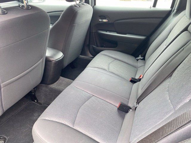 Used 2012 Chrysler 200 Touring FWD image 16