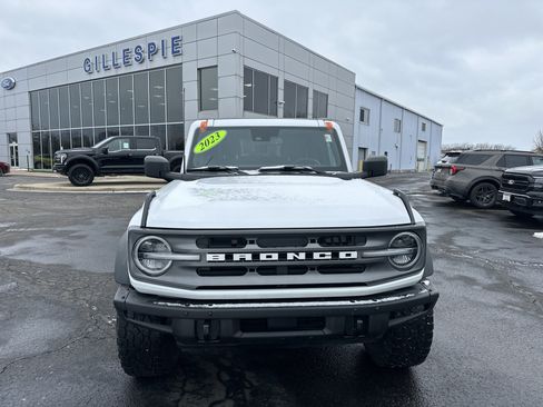 Used 2023 Ford Bronco Big Bend w/ Sasquatch Package image 8