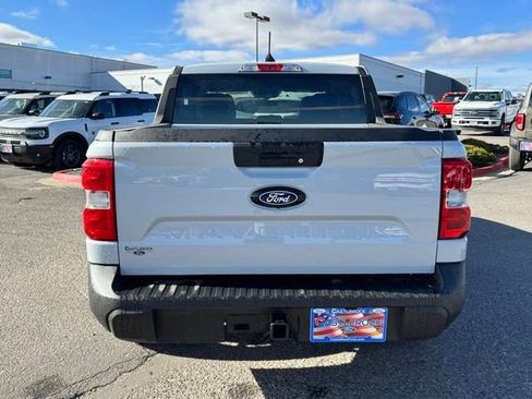 New 2025 Ford Maverick XLT image 4