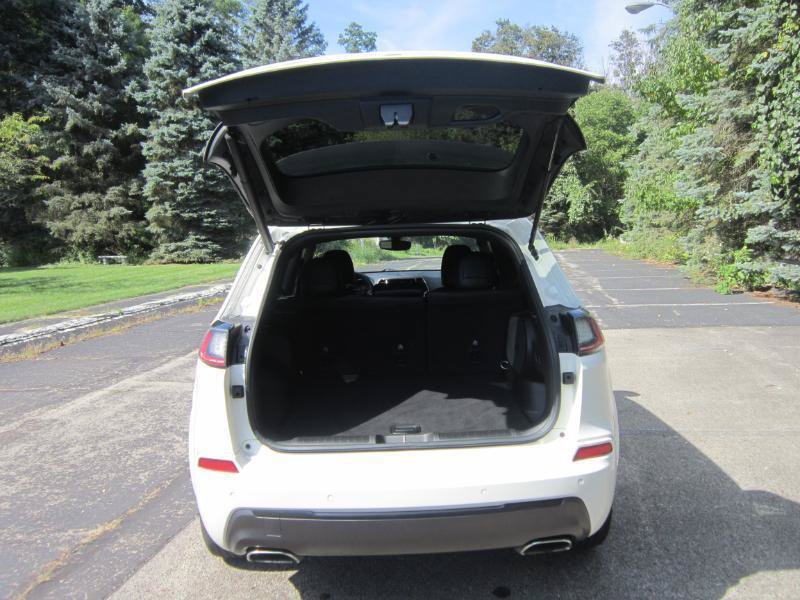 Used 2019 Jeep Cherokee High Altitude AWD/4WD image 22