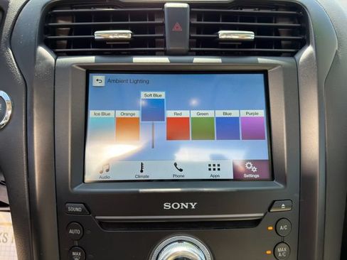 Used 2017 Ford Fusion Energi Titanium FWD image 34