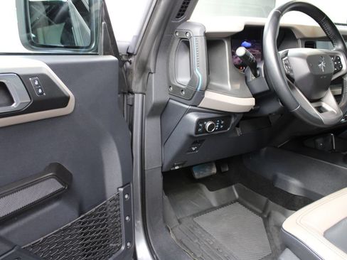 Used 2024 Ford Bronco Wildtrak AWD/4WD image 57