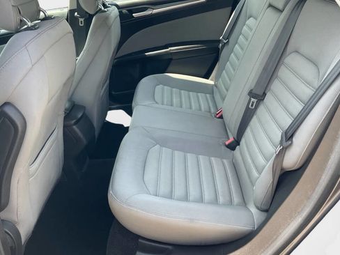 Used 2014 Ford Fusion S image 8