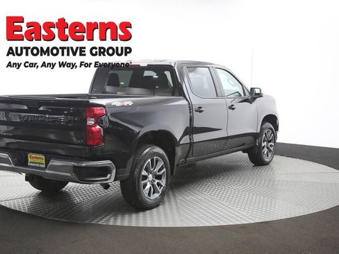 Used 2024 Chevrolet Silverado 1500 LT AWD/4WD image 41