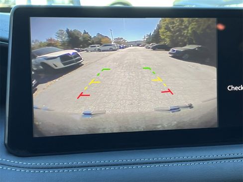 Certified 2025 INFINITI QX60 Pure image 26