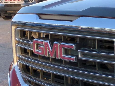 Used 2017 GMC Sierra 1500 SLE image 12