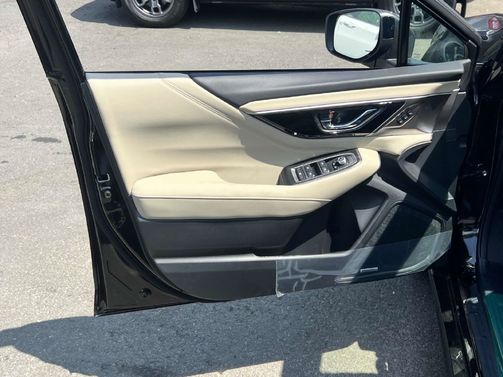Certified 2025 Subaru Legacy Limited AWD/4WD image 13