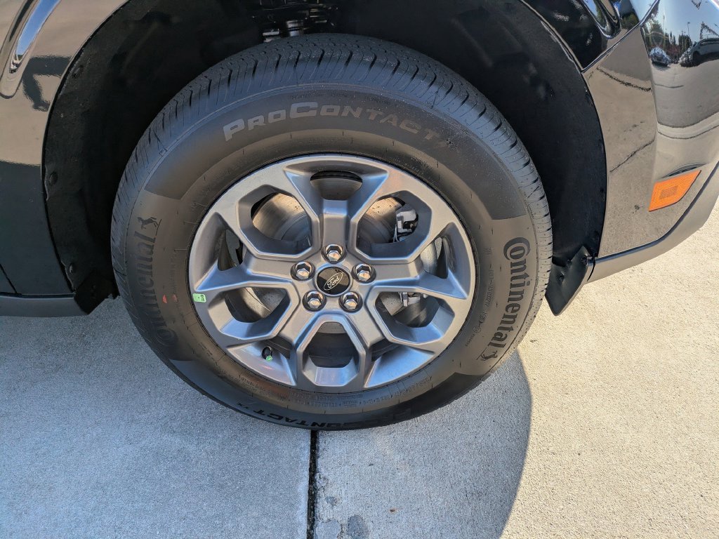 New 2026 Ford Maverick XLT FWD image 10