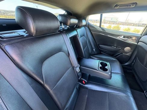 Used 2019 Kia Stinger GT1 image 41