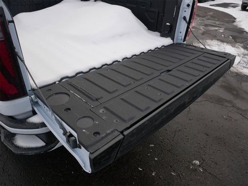 New 2026 GMC Sierra 2500 Denali Ultimate w/ LPO, Black Badging Package image 6