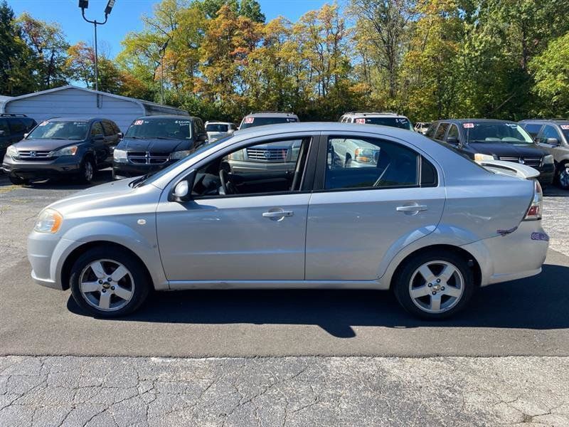 Used 2008 Chevrolet Aveo LS w/ Power Package FWD image 2