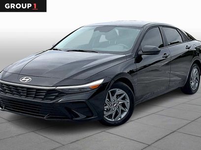 Used 2025 Hyundai Elantra Hybrid
