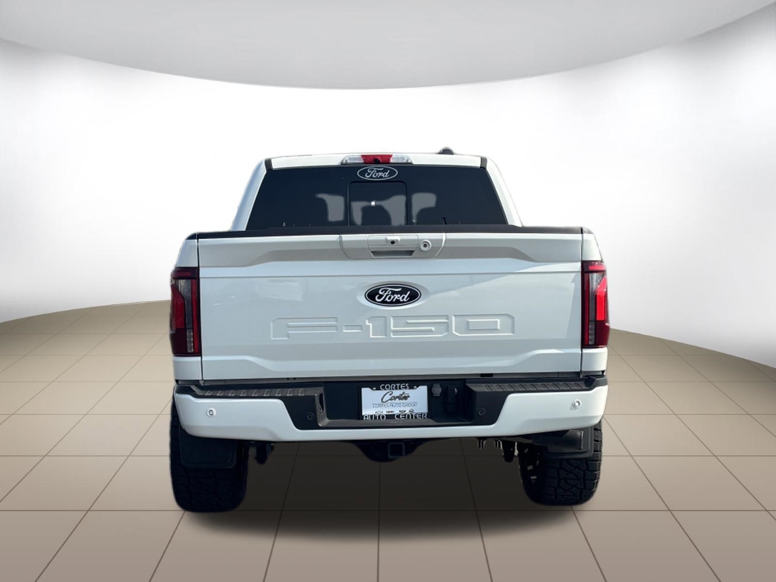 Used 2024 Ford F150 Platinum w/ FX4 Off-Road Package AWD/4WD image 6
