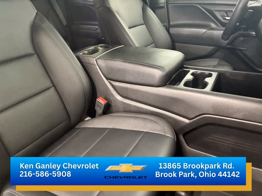 Certified 2024 Chevrolet Silverado EV W/T AWD/4WD image 23