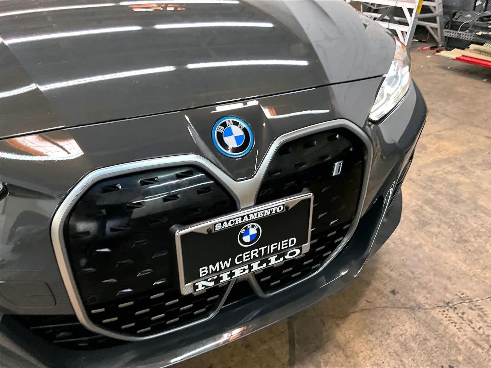 Used 2023 BMW i4 eDrive40 w/ M Sport Package RWD image 33