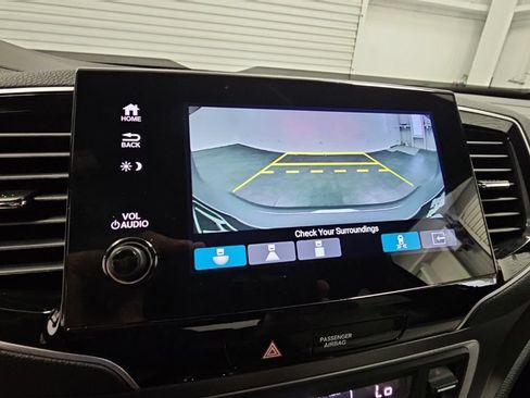 Certified 2023 Honda Passport EX-L image 18