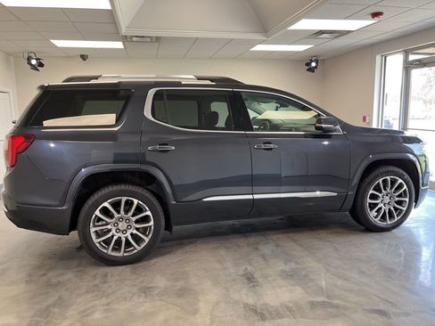 Used 2023 GMC Acadia Denali w/ Denali Ultimate Package AWD/4WD image 5